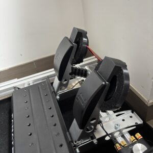 Soporte Bass Shaker Dayton TT25 — Cockpit Sim Racing Mod 3D